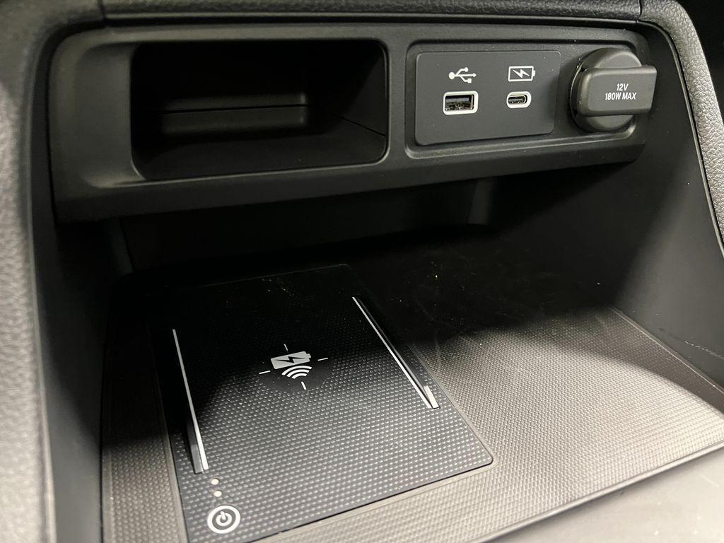 new 2025 Honda Pilot car, priced at $49,102