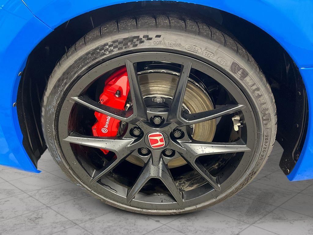 new 2025 Honda Civic Type R car, priced at $47,545