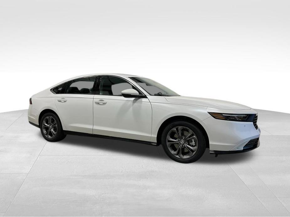 new 2025 Honda Accord Hybrid car, priced at $35,051