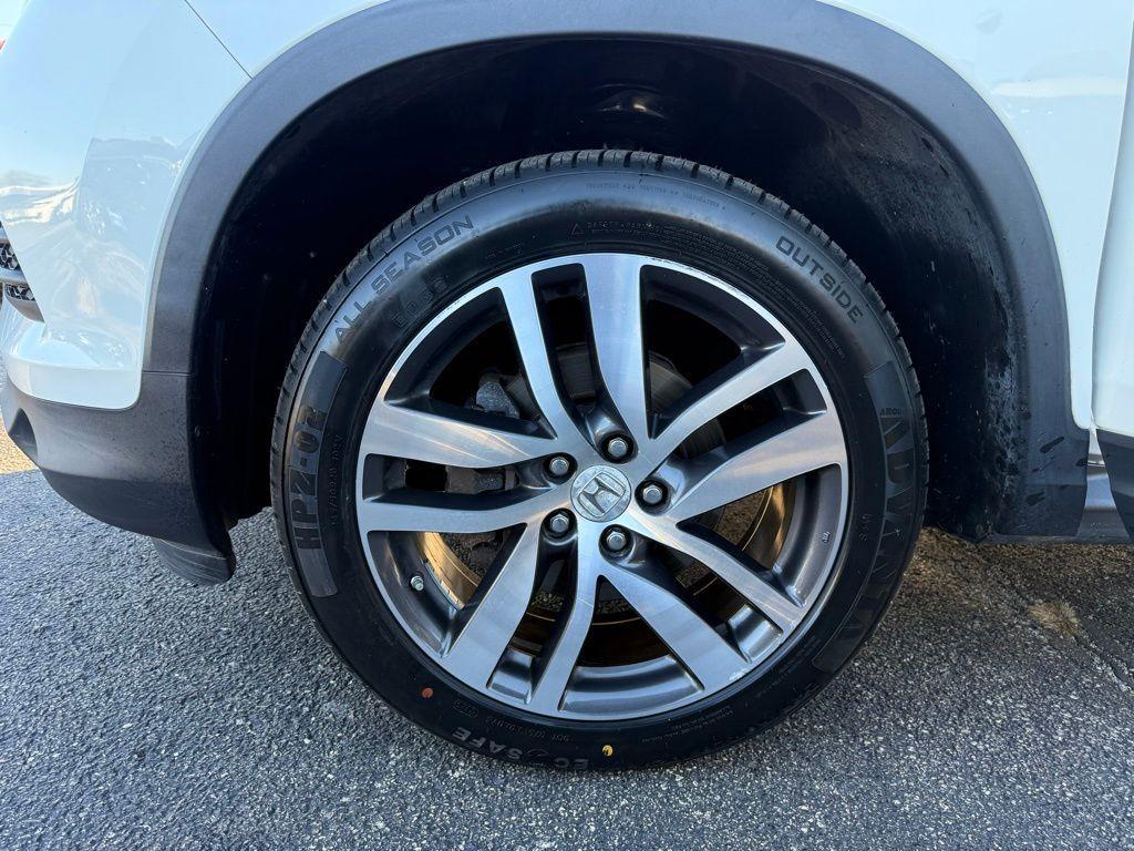used 2018 Honda Pilot car, priced at $21,750
