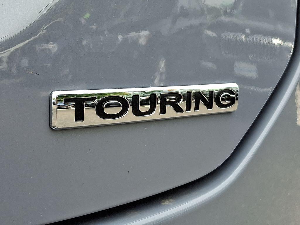 new 2025 Honda Pilot car, priced at $50,234