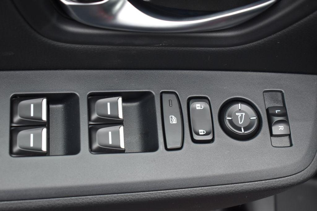 new 2025 Honda Pilot car, priced at $50,234