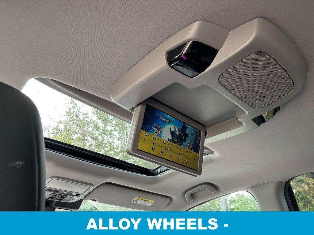 used 2022 Honda Pilot car, priced at $37,888
