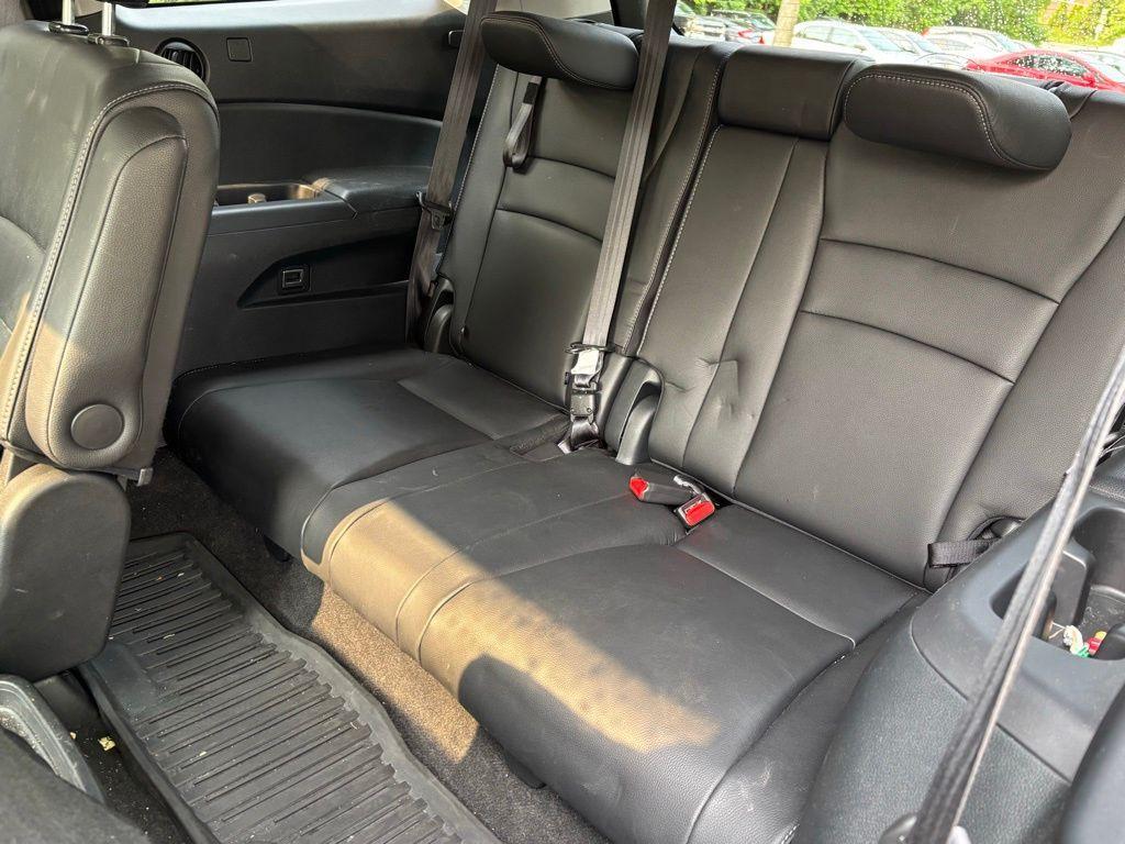used 2022 Honda Pilot car, priced at $37,888