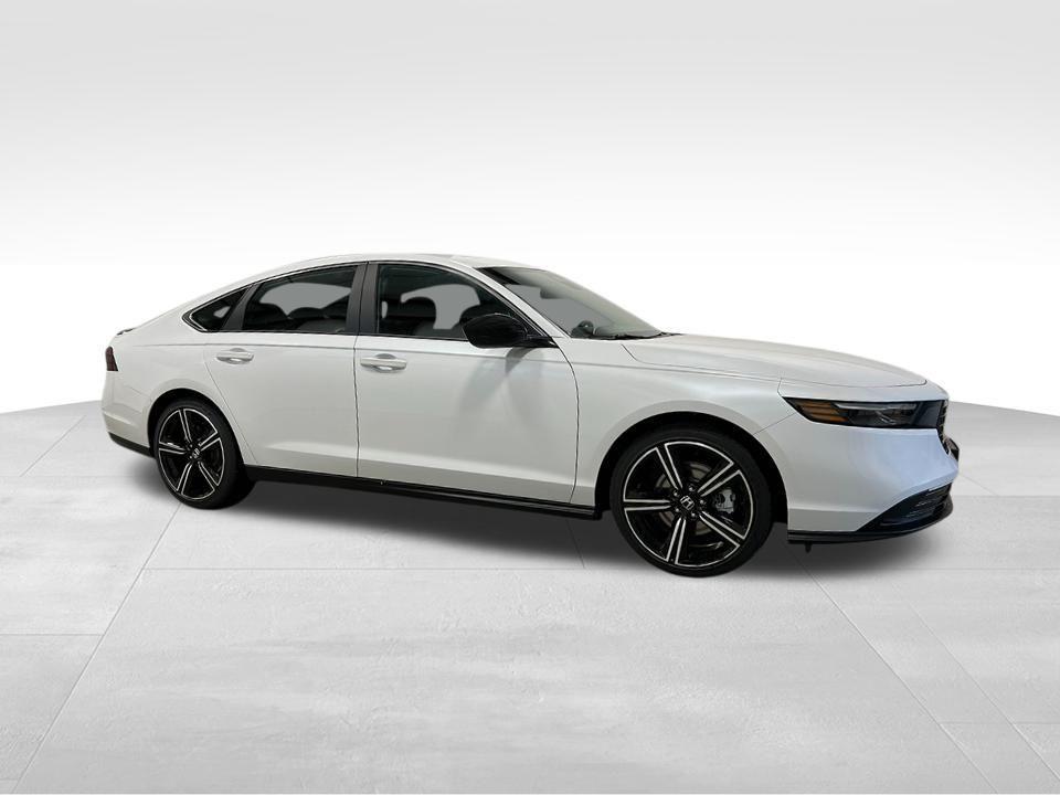 new 2025 Honda Accord Hybrid car, priced at $34,002