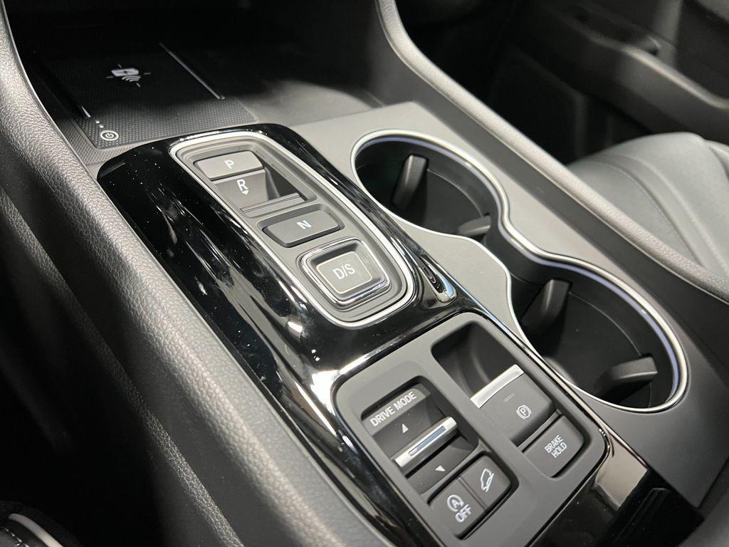 new 2025 Honda Pilot car, priced at $50,622