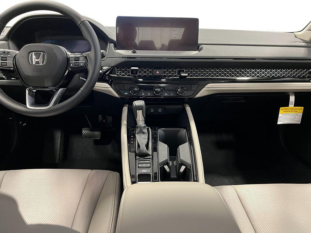 new 2025 Honda Accord Hybrid car, priced at $38,458