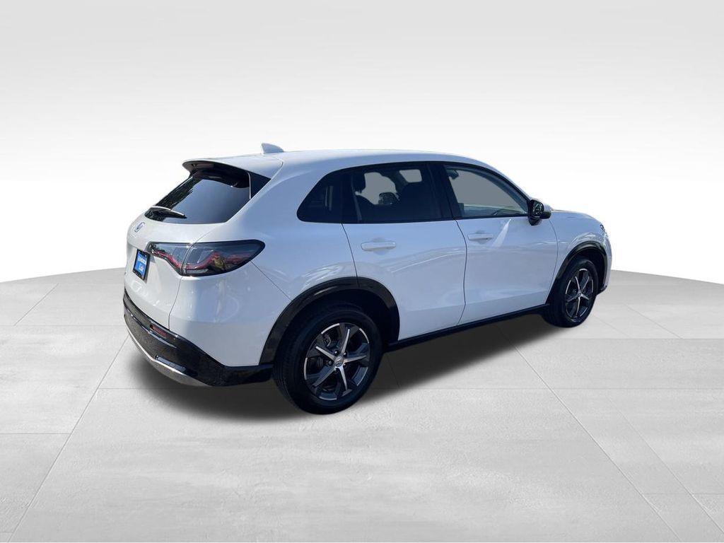 used 2025 Honda HR-V car, priced at $30,588