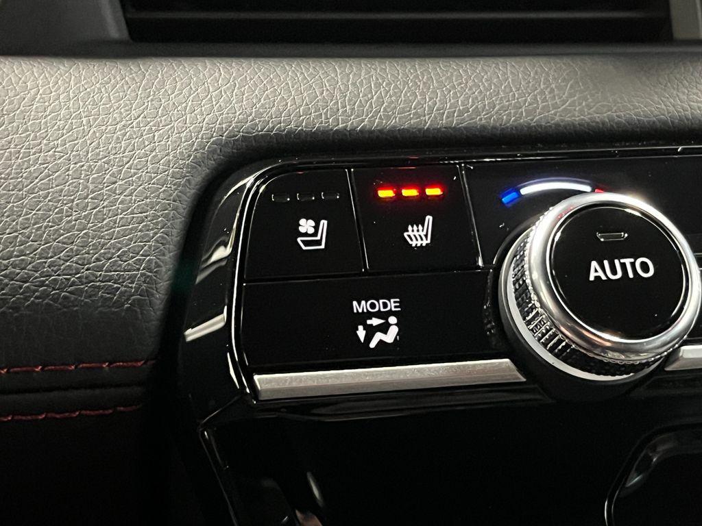 new 2025 Honda Pilot car, priced at $52,870