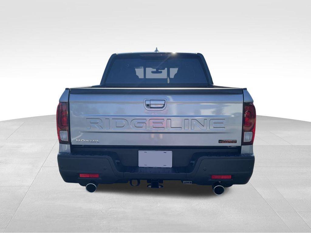 new 2025 Honda Ridgeline car, priced at $44,460