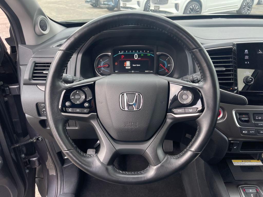 used 2022 Honda Pilot car, priced at $33,388