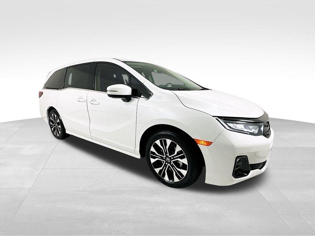 new 2026 Honda Odyssey car, priced at $53,645