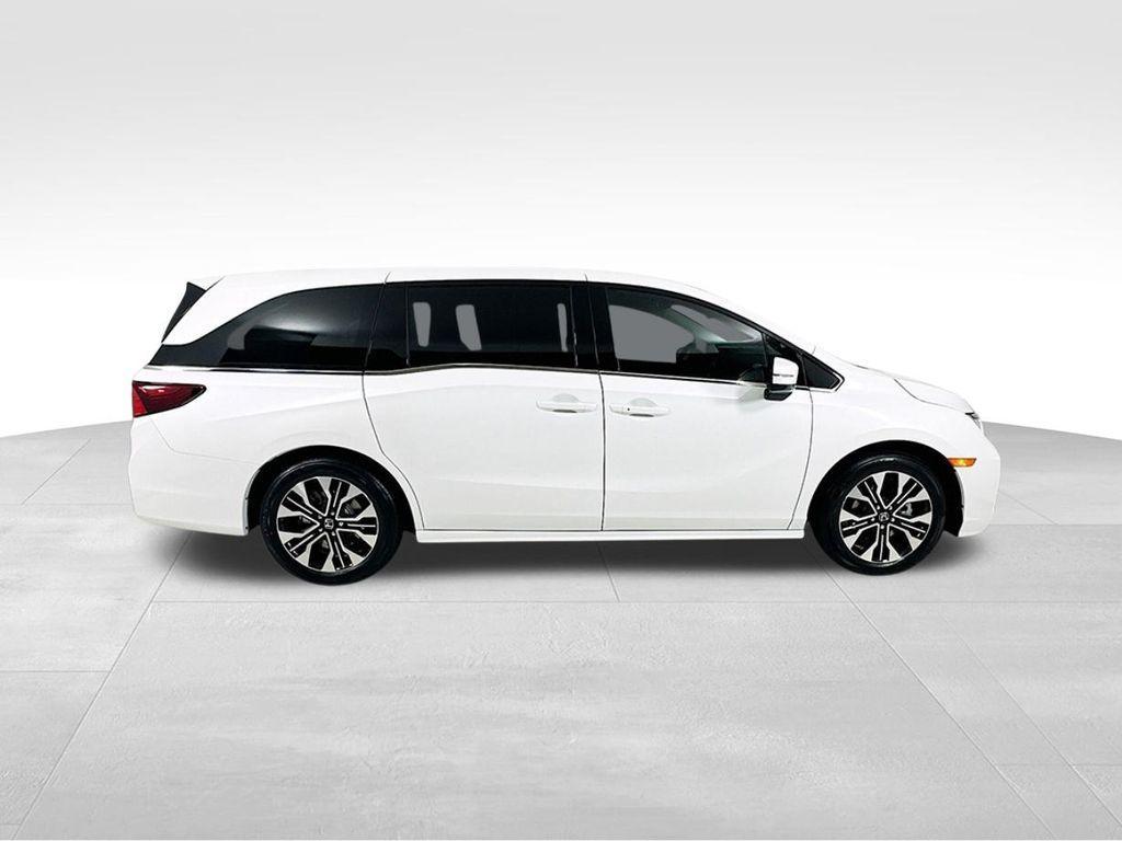 new 2026 Honda Odyssey car, priced at $53,645