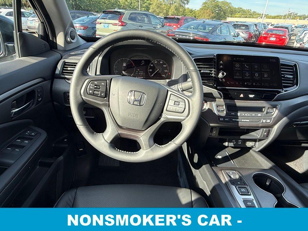 used 2025 Honda Ridgeline car, priced at $37,401