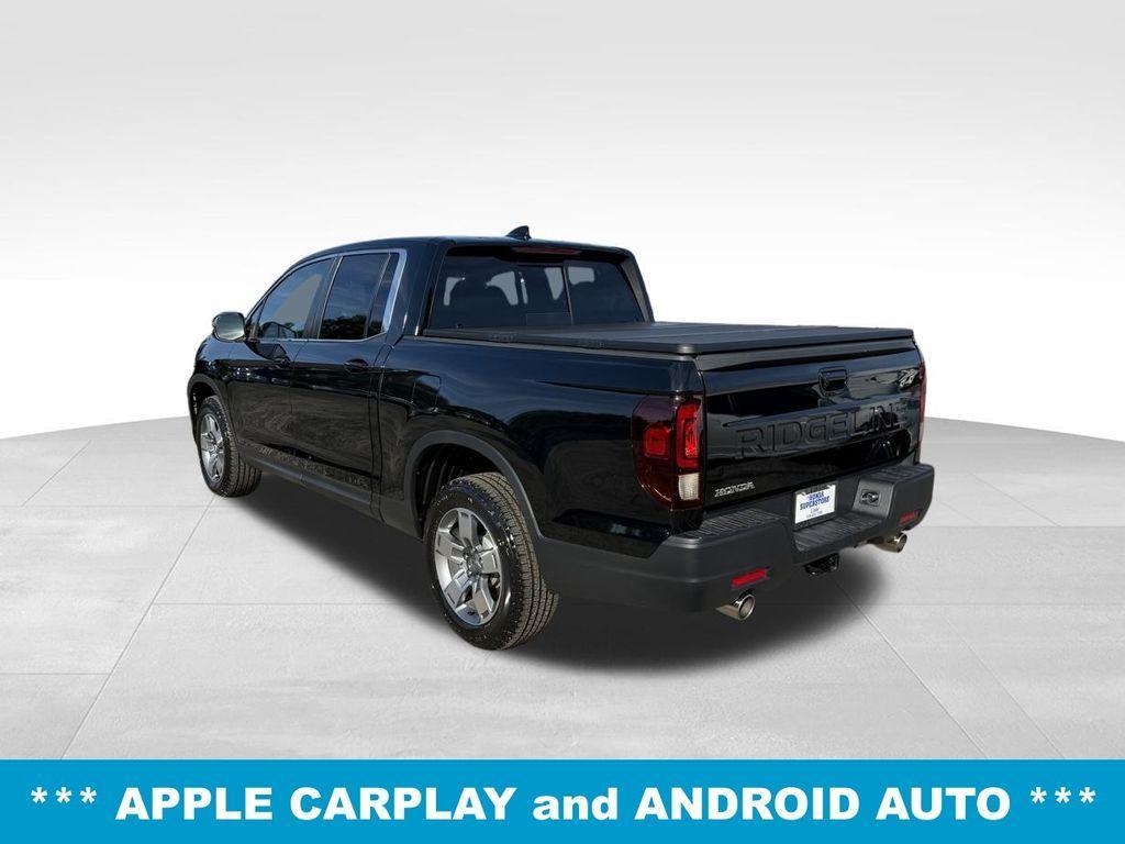 used 2025 Honda Ridgeline car, priced at $37,401