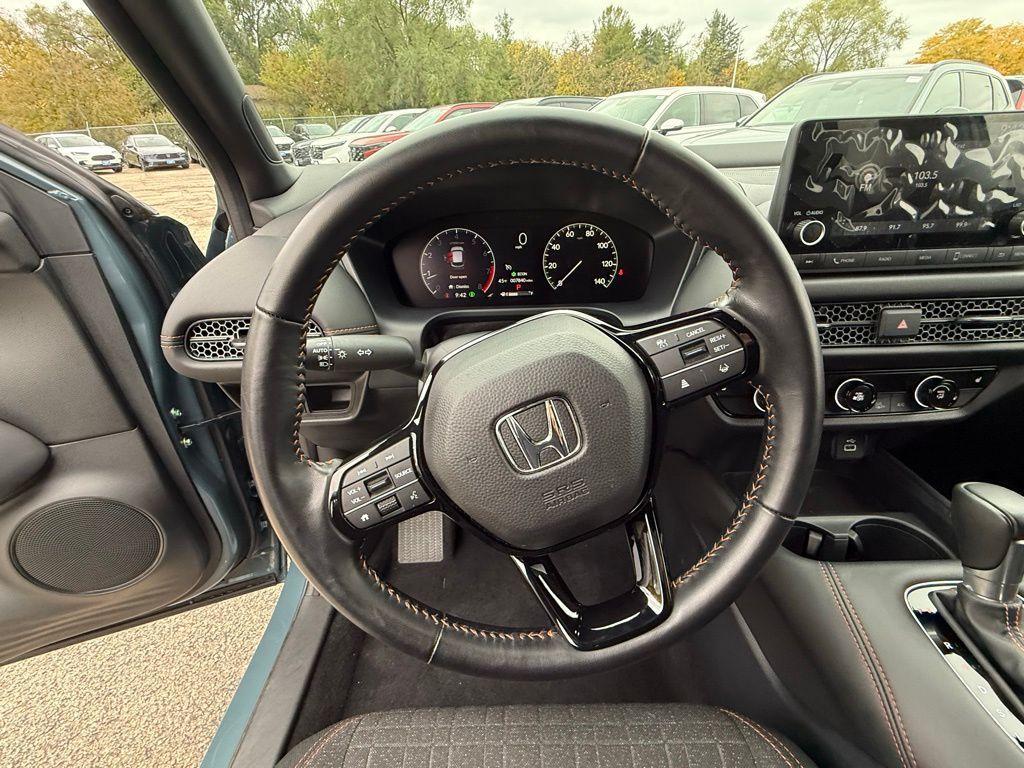 used 2025 Honda HR-V car, priced at $27,575