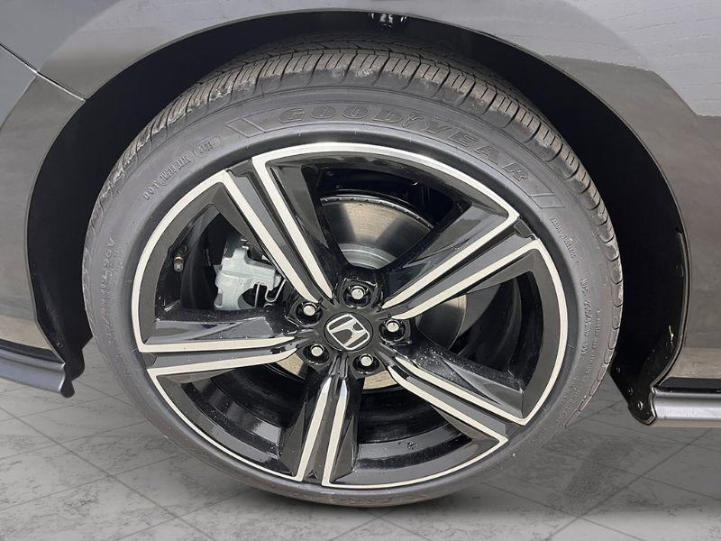new 2025 Honda Accord Hybrid car, priced at $34,805