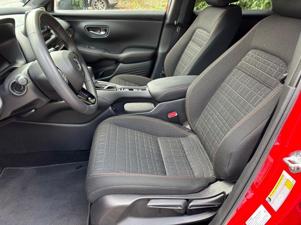 used 2025 Honda HR-V car, priced at $27,975