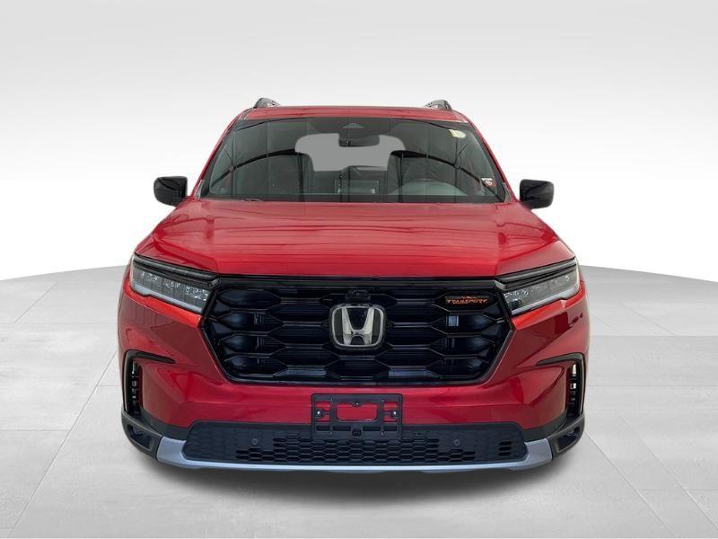 new 2025 Honda Pilot car, priced at $49,462