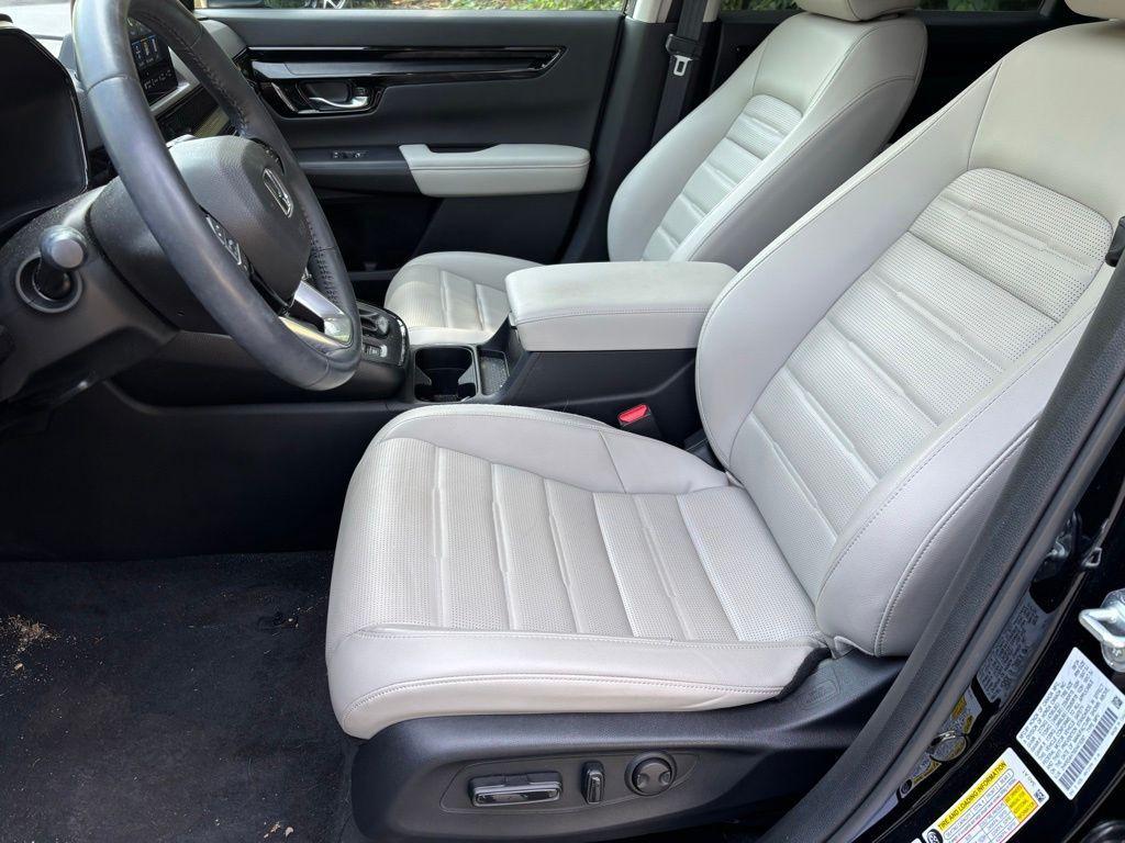 used 2025 Honda CR-V car, priced at $35,888