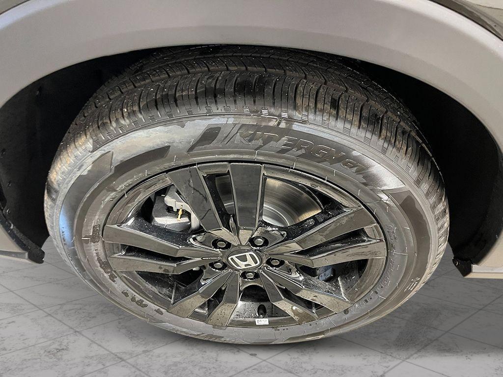 new 2026 Honda HR-V car, priced at $30,950