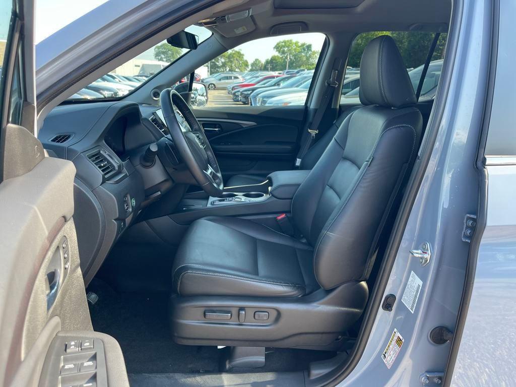 used 2024 Honda Ridgeline car, priced at $37,771
