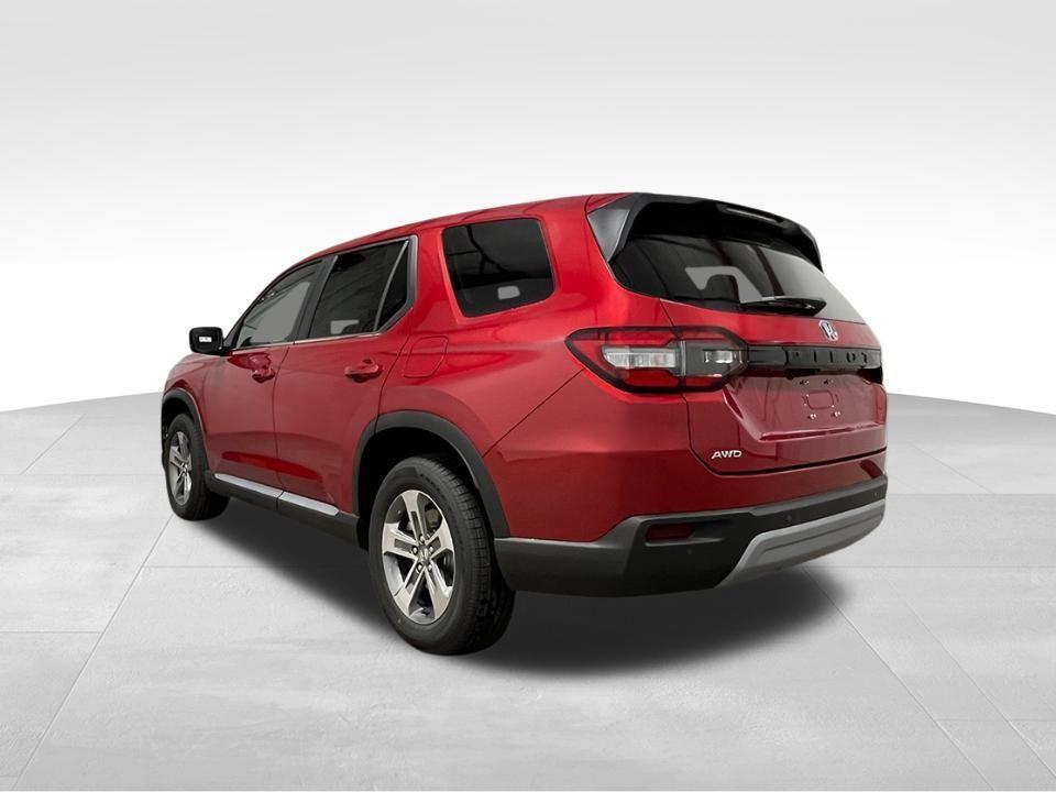 new 2025 Honda Pilot car, priced at $46,086