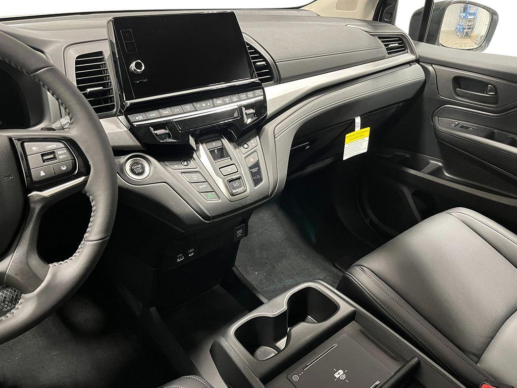 new 2026 Honda Odyssey car, priced at $44,745