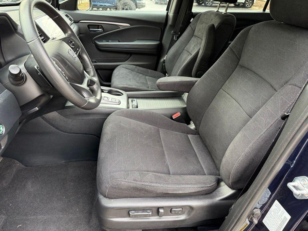 used 2022 Honda Pilot car, priced at $33,297