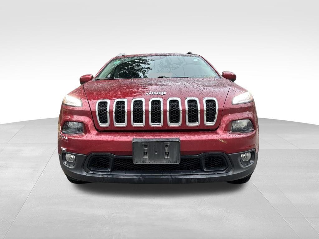 used 2016 Jeep Cherokee car, priced at $12,988