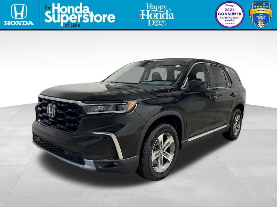 new 2025 Honda Pilot car, priced at $45,679