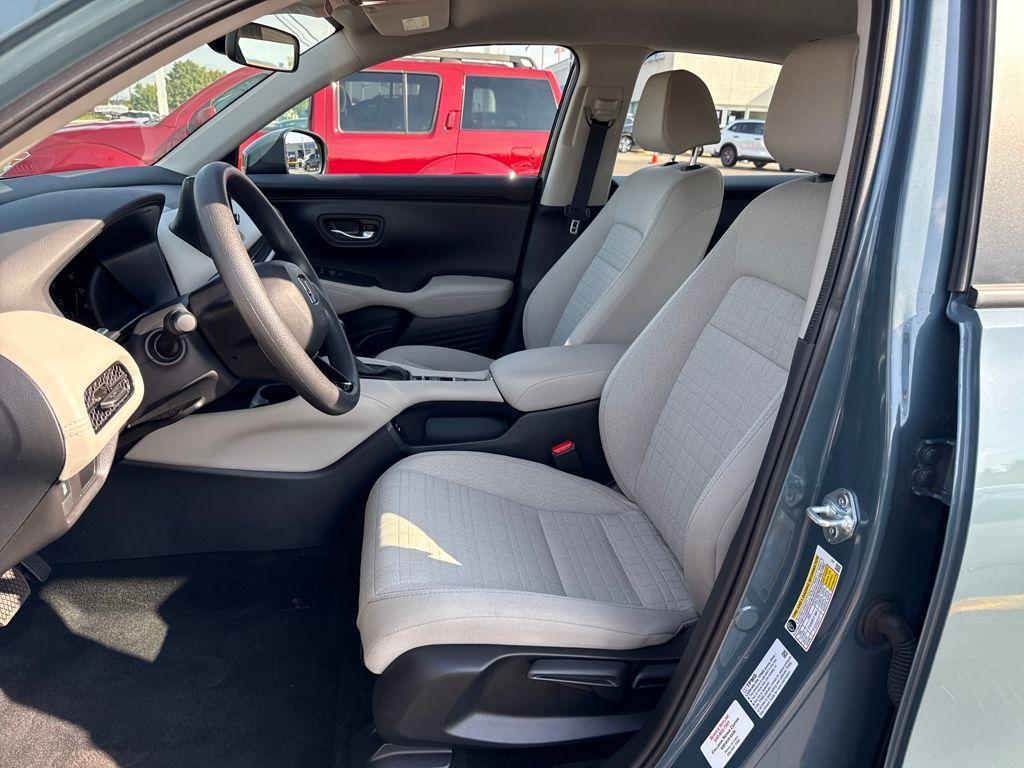 used 2025 Honda HR-V car, priced at $26,500