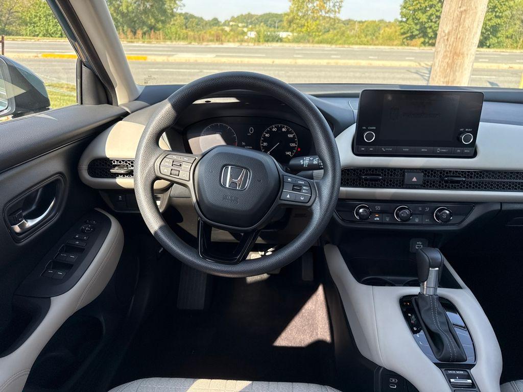 used 2025 Honda HR-V car, priced at $26,500