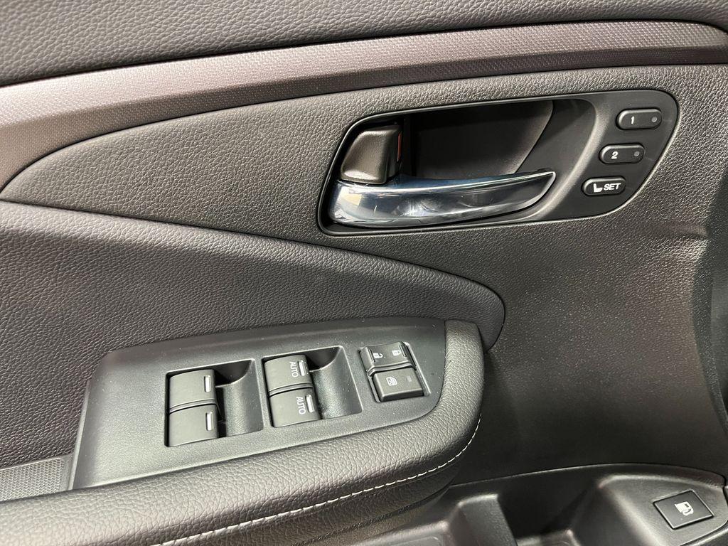 new 2025 Honda Ridgeline car, priced at $43,484