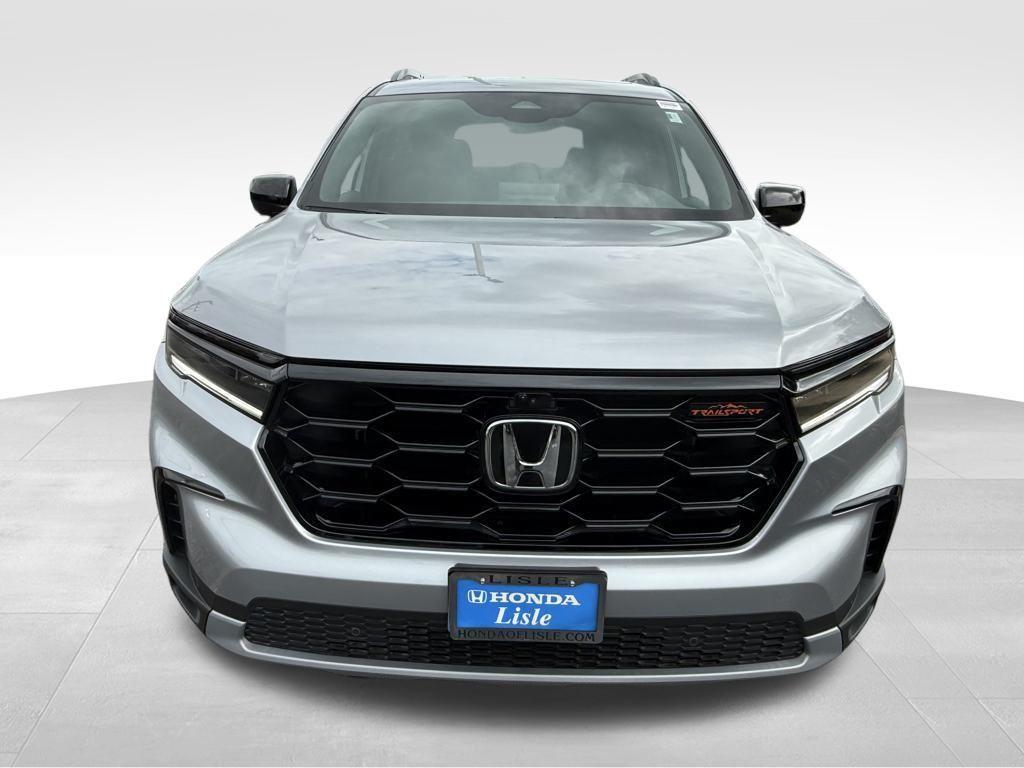 used 2025 Honda Pilot car, priced at $46,988