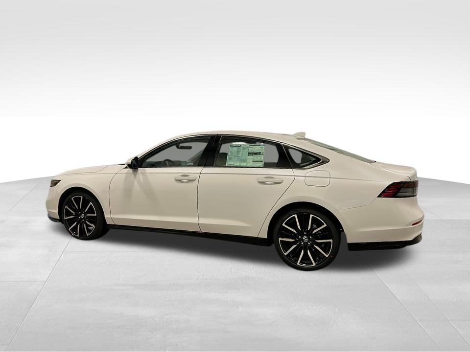 new 2025 Honda Accord Hybrid car, priced at $38,503