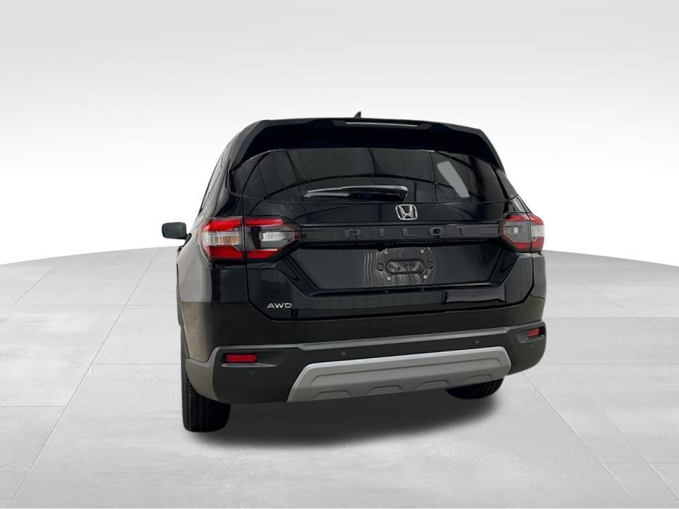 new 2025 Honda Pilot car, priced at $45,215