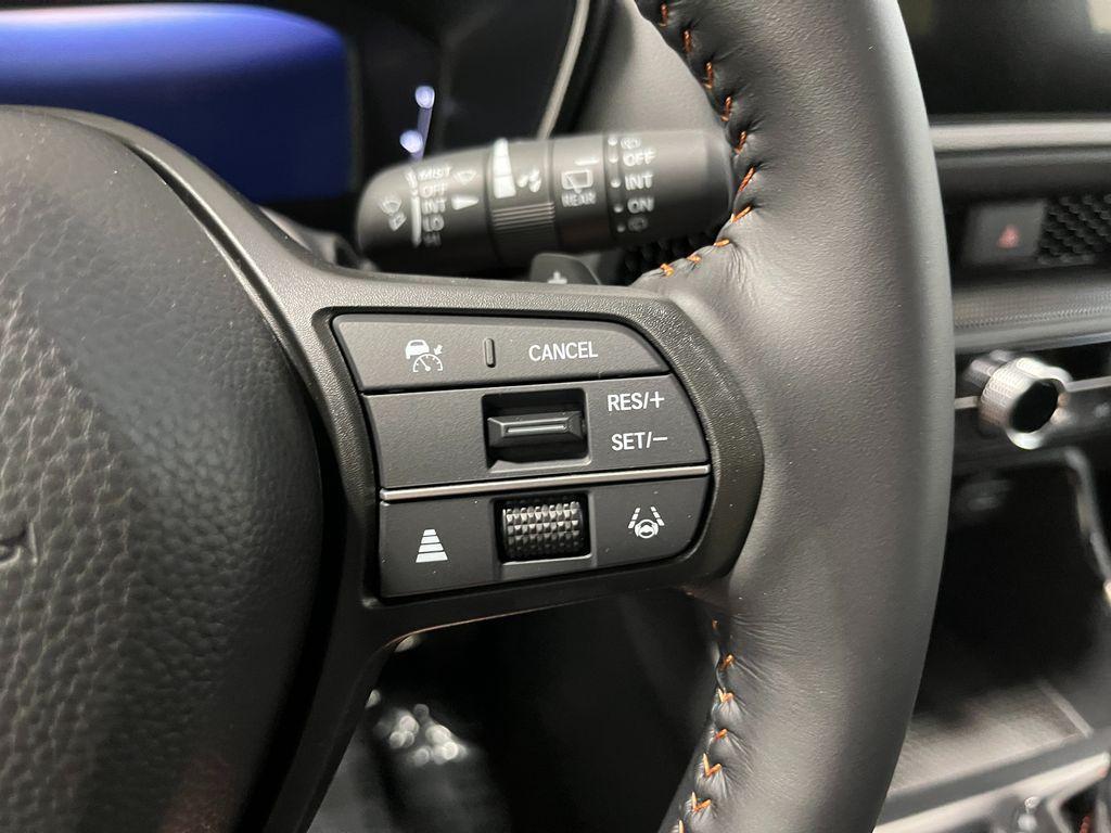 new 2026 Honda CR-V Hybrid car, priced at $41,675