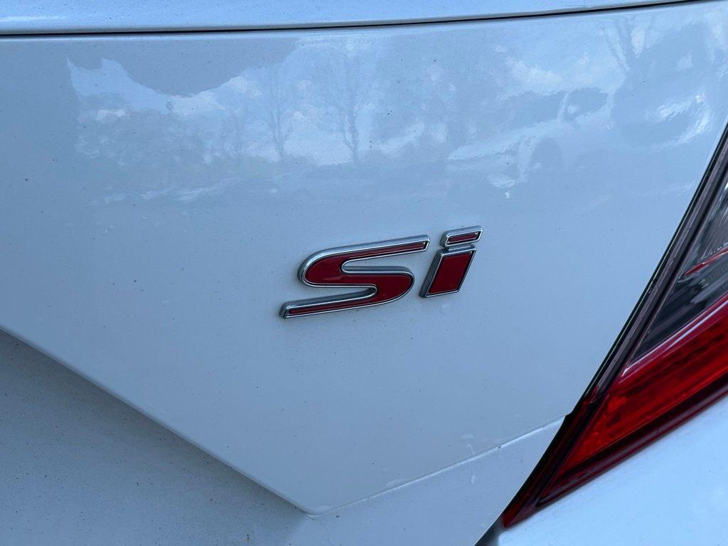 used 2020 Honda Civic Si car, priced at $25,995