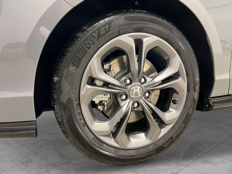 new 2025 Honda Accord Hybrid car, priced at $35,110