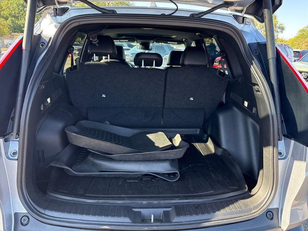 used 2025 Honda CR-V Hybrid car, priced at $36,500