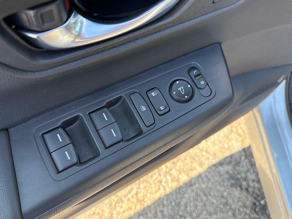 used 2025 Honda CR-V Hybrid car, priced at $36,500