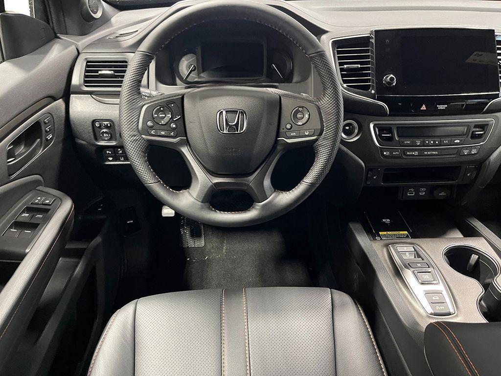 used 2025 Honda Passport car, priced at $44,471