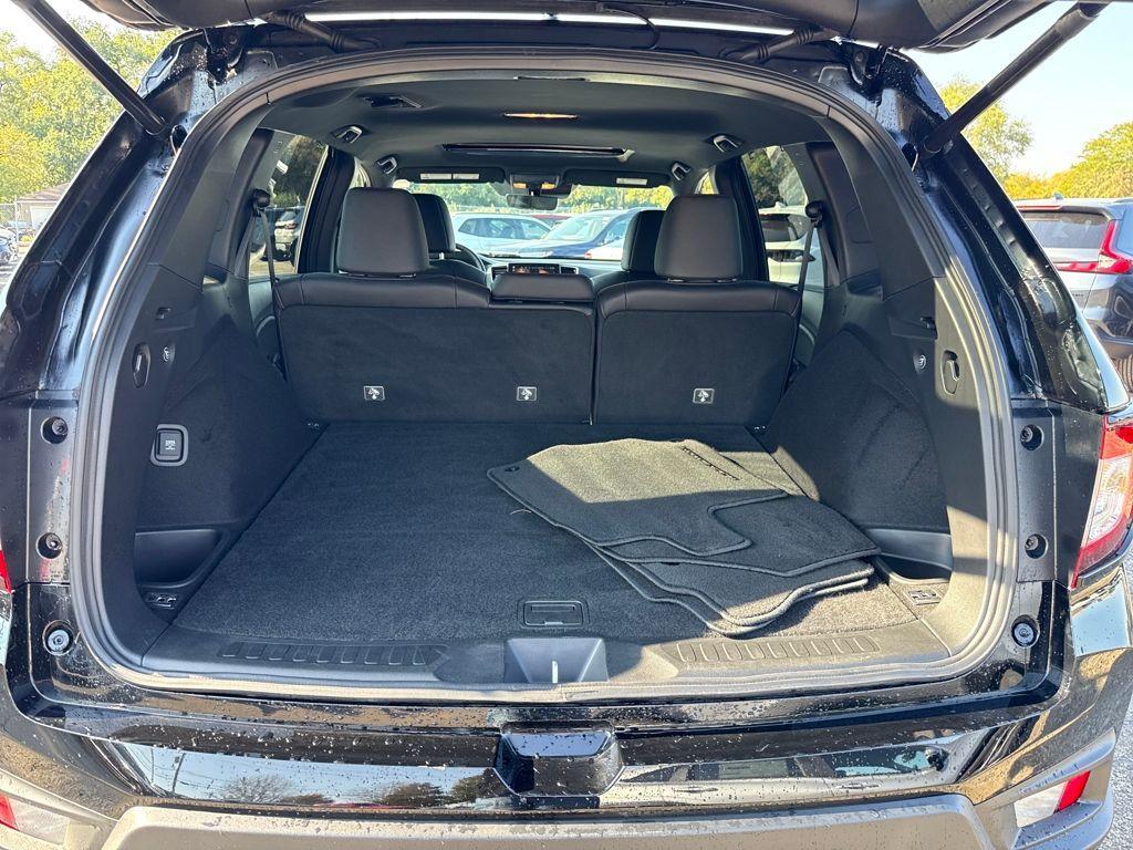 used 2025 Honda Passport car, priced at $44,999