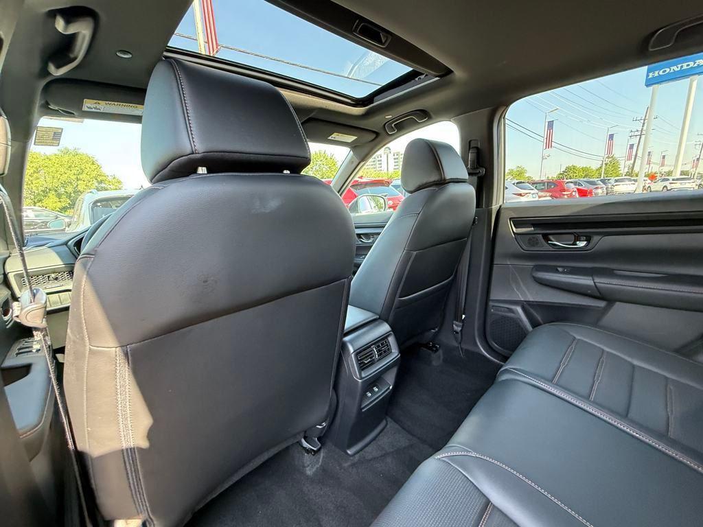 used 2025 Honda CR-V Hybrid car, priced at $37,888