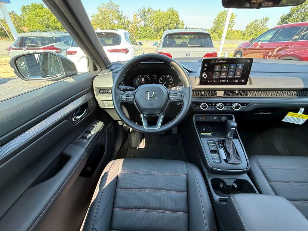 used 2025 Honda CR-V Hybrid car, priced at $37,888