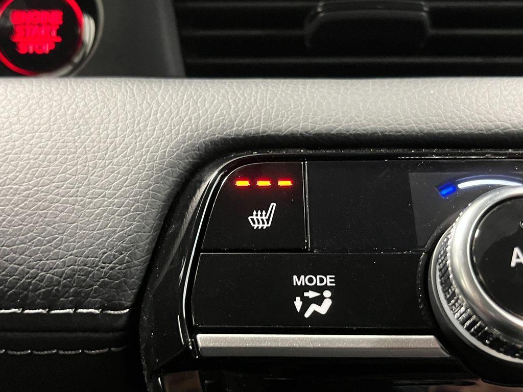 new 2025 Honda Pilot car, priced at $49,582