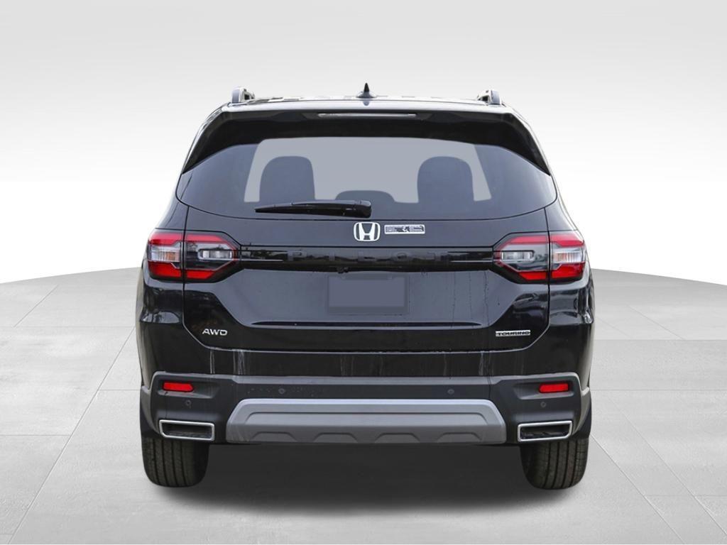 new 2025 Honda Pilot car, priced at $49,582