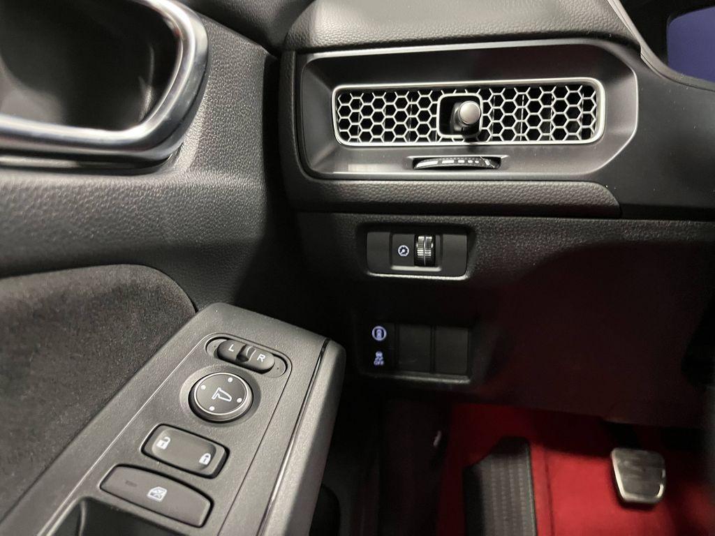 new 2025 Honda Civic Type R car, priced at $47,045