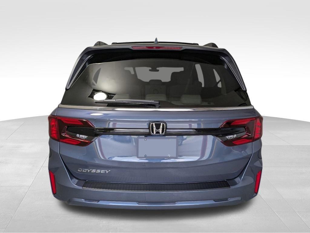 new 2026 Honda Odyssey car, priced at $44,885